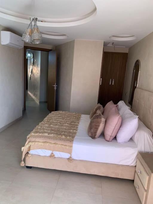 Appartement Neuf Climatise, Centre Marrakech. Marraquexe Exterior foto
