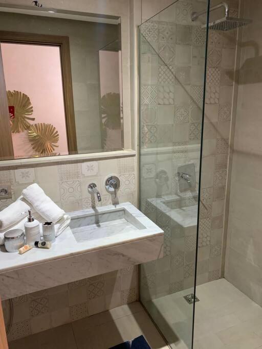 Appartement Neuf Climatise, Centre Marrakech. Marraquexe Exterior foto