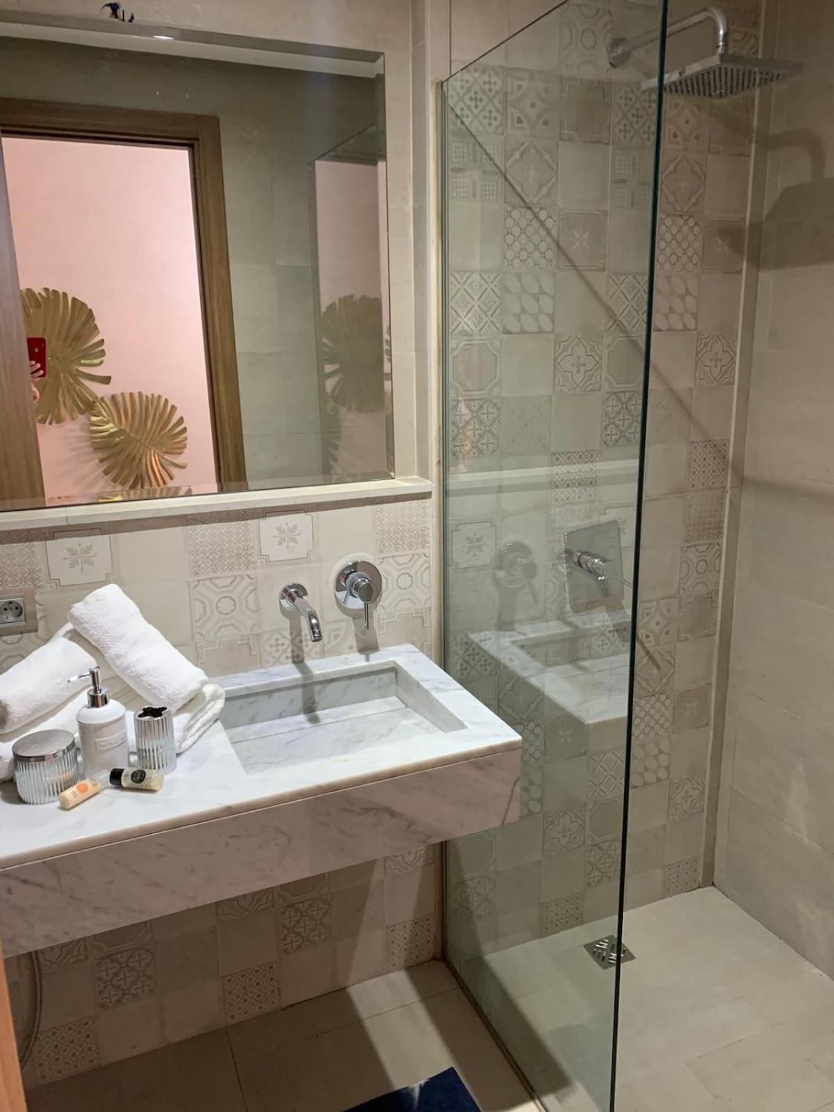 Appartement Neuf Climatise, Centre Marrakech. Marraquexe Exterior foto